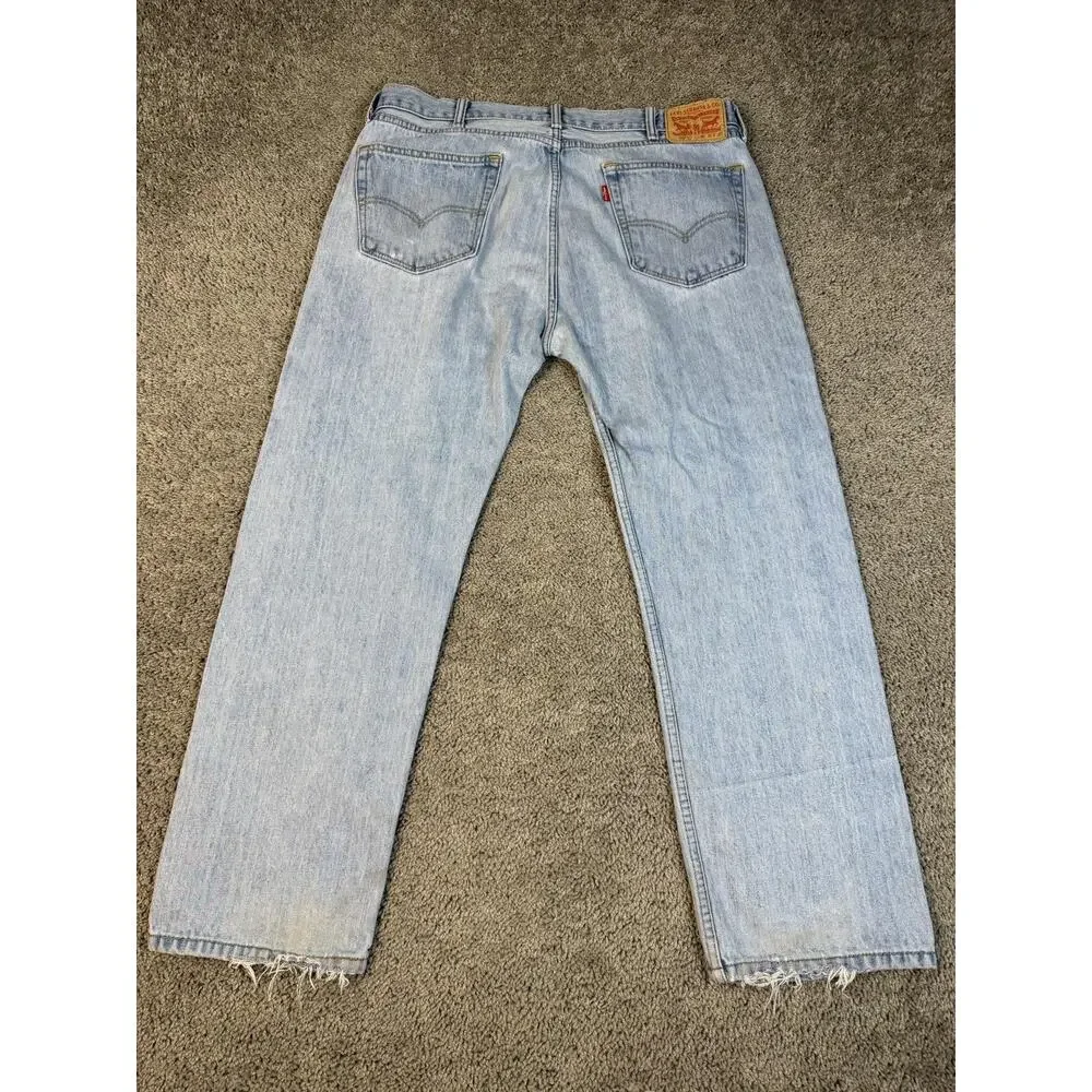 Levi's 505 Jeans Mens 38x30 Blue Straight Light Wash Denim Classic Fit